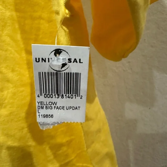 Universal Yellow Graphic T-Shirt - Picture 5 of 8